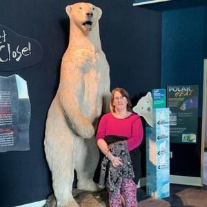 Meet your Posher, Linda